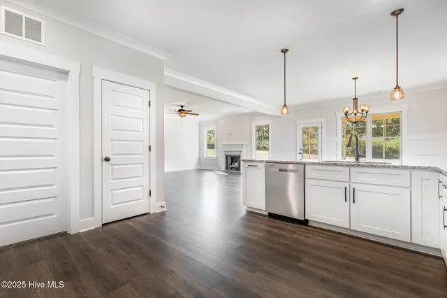 $362,900 | 259 Tee Drive, Selma, NC 27576