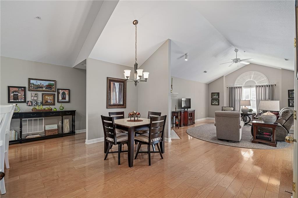 7153 Meadow View Street Shawnee, KS 66227 - Photo 23 of 48