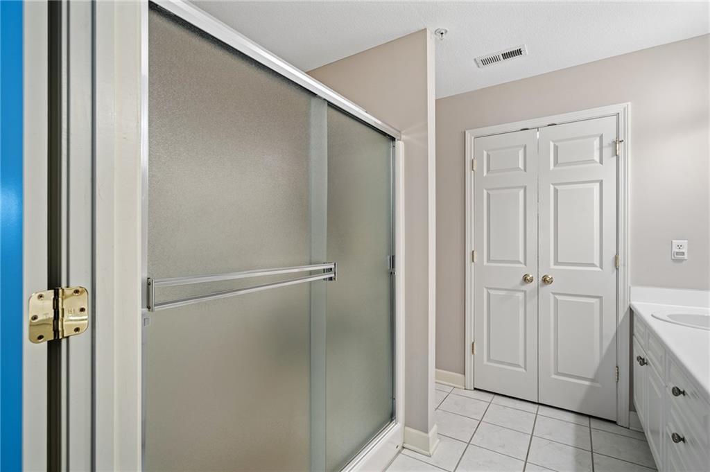 7153 Meadow View Street Shawnee, KS 66227 - Photo 34 of 48