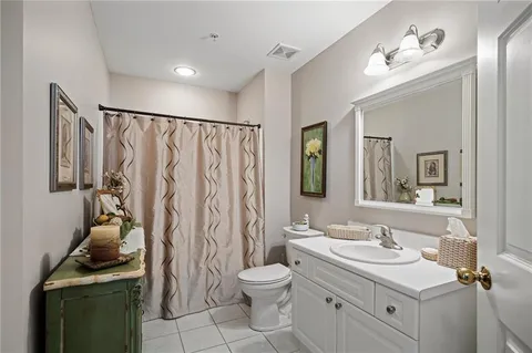 $420,000 | 7153 Meadow View Street, Shawnee, KS 66227