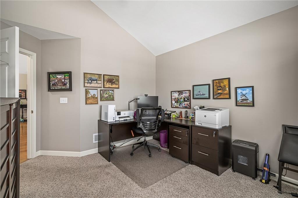 7153 Meadow View Street Shawnee, KS 66227 - Photo 40 of 48