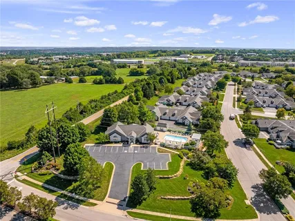 $420,000 | 7153 Meadow View Street, Shawnee, KS 66227