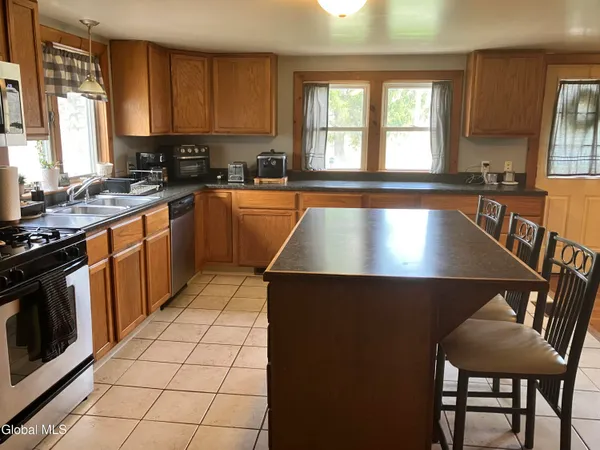 $299,900 | 1235 Gun House Hill Road, Hobart, NY 13788