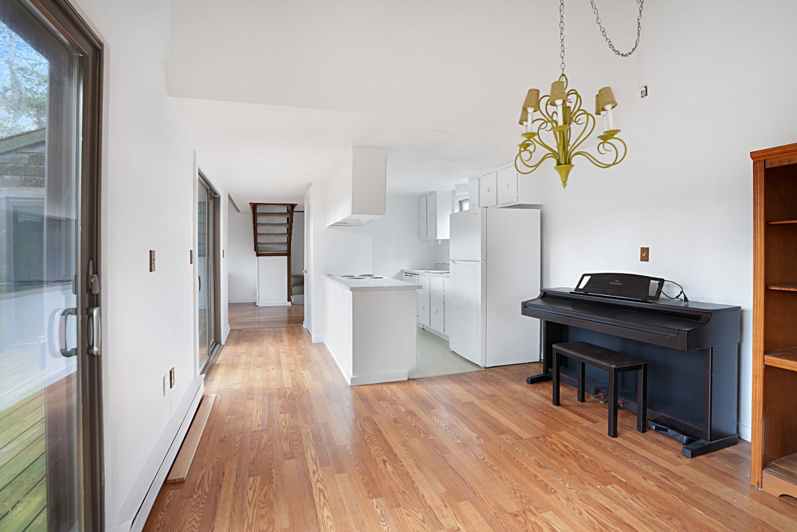 4 Quail Run Road, Unit 1 Oak Bluffs, MA 02557 - Photo 11 of 23 Kitchen