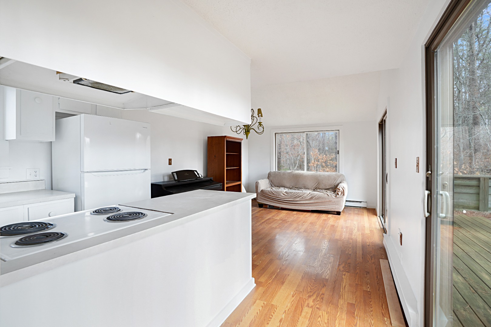 4 Quail Run Road, Unit 1 Oak Bluffs, MA 02557 - Photo 8 of 23 Kitchen / Dining / Living Room