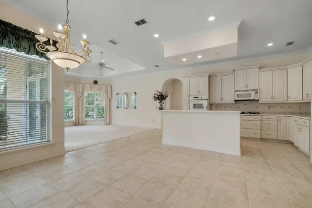 $698,500 | 9210 Hampton Glen Court, Tallahassee, FL 32312