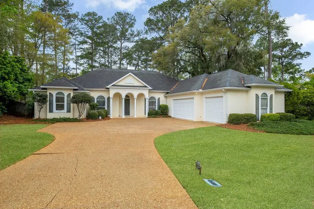 $698,500 | 9210 Hampton Glen Court, Tallahassee, FL 32312