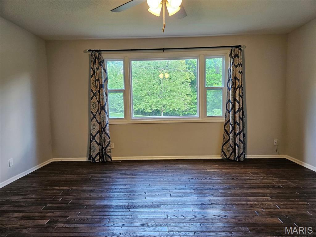 18 Boca Drive Hannibal, MO 63401 - Photo 9 of 35