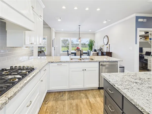$659,000 | 831 Mimosa Lane, Franklin, TX 77856