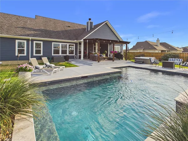 $659,000 | 831 Mimosa Lane, Franklin, TX 77856