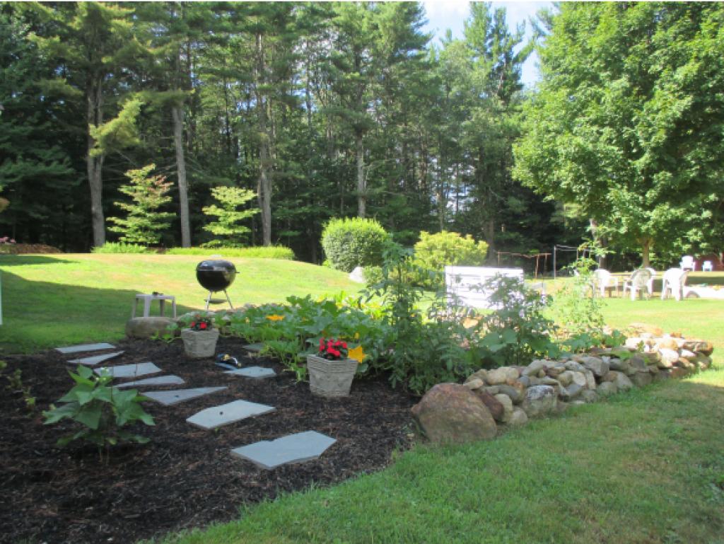 46 Apple Tree Lane Hopkinton, NH 03229 - Photo 15 of 18 Gallery Image 15