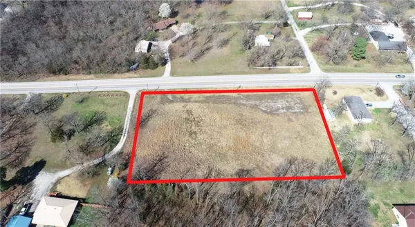 $39,500 | 3272 East 54th Highway, El Dorado Springs, MO 64744