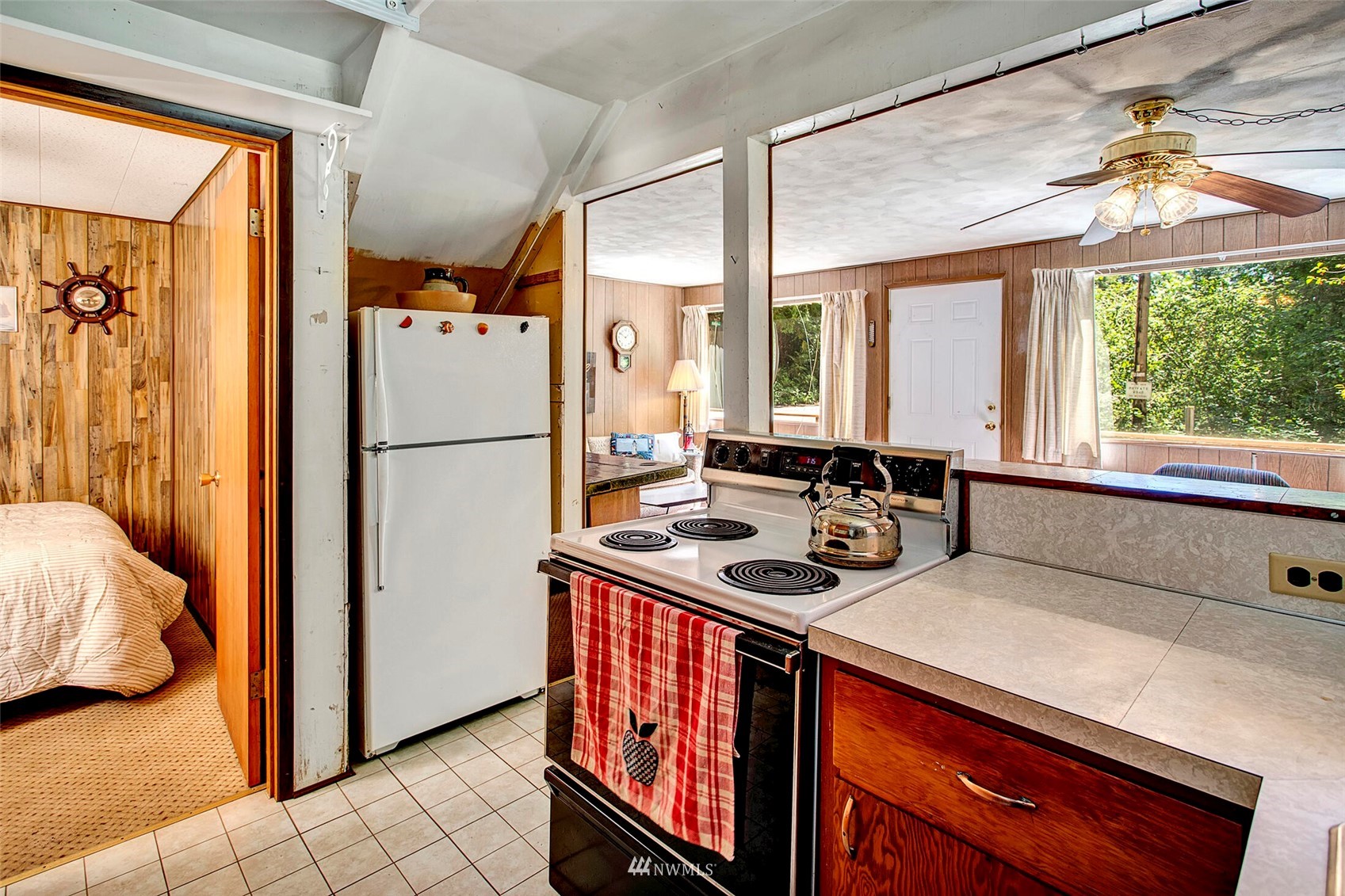 20 Wolf Road Quilcene, WA 98376 - Photo 24 of 39 Gallery Image 24