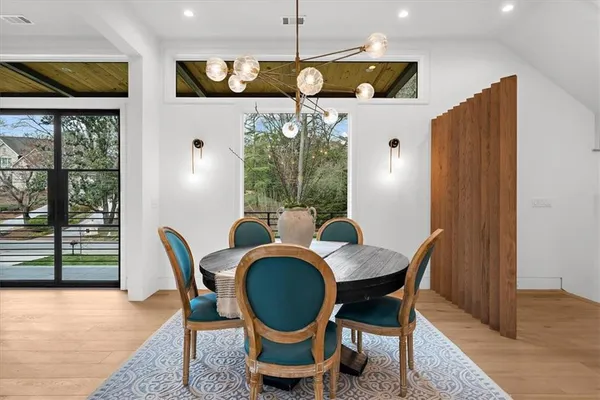 $2,240,000 | 942 Peachtree Battle Circle Northwest, Atlanta, GA 30327