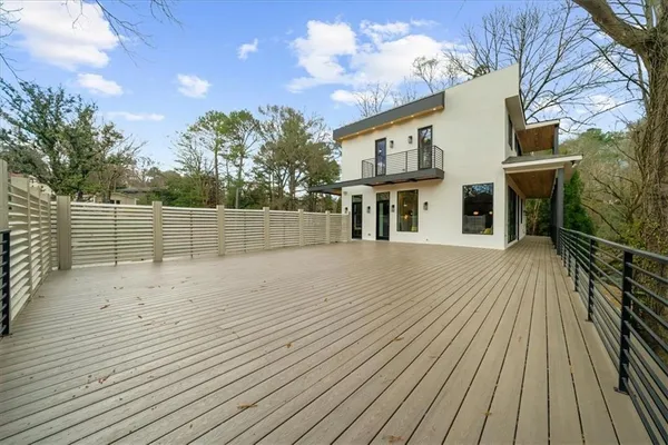 $2,240,000 | 942 Peachtree Battle Circle Northwest, Atlanta, GA 30327