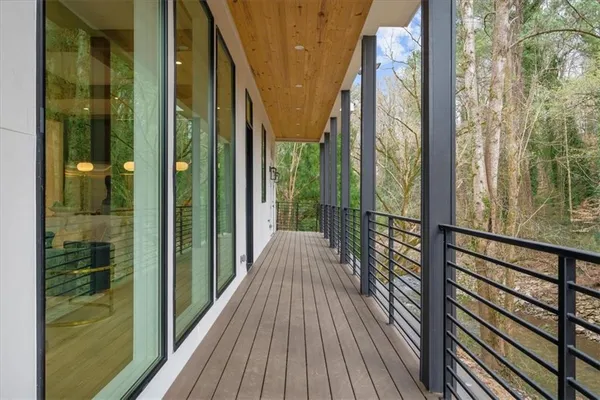 $2,240,000 | 942 Peachtree Battle Circle Northwest, Atlanta, GA 30327