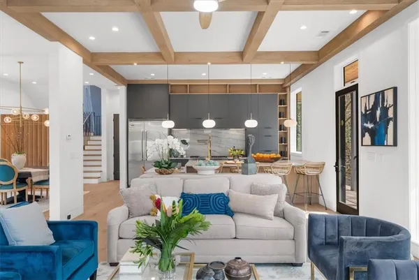 $2,240,000 | 942 Peachtree Battle Circle Northwest, Atlanta, GA 30327
