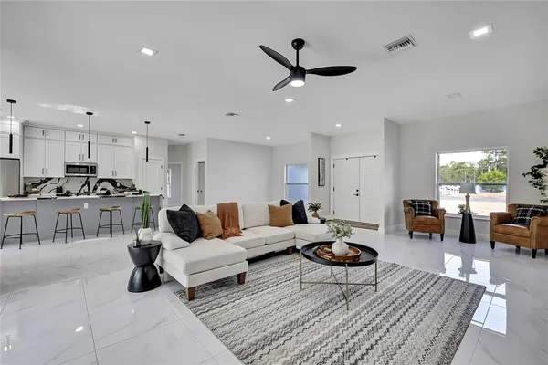 $415,000 | 10262 Maybird Avenue, Weeki Wachee, FL 34613