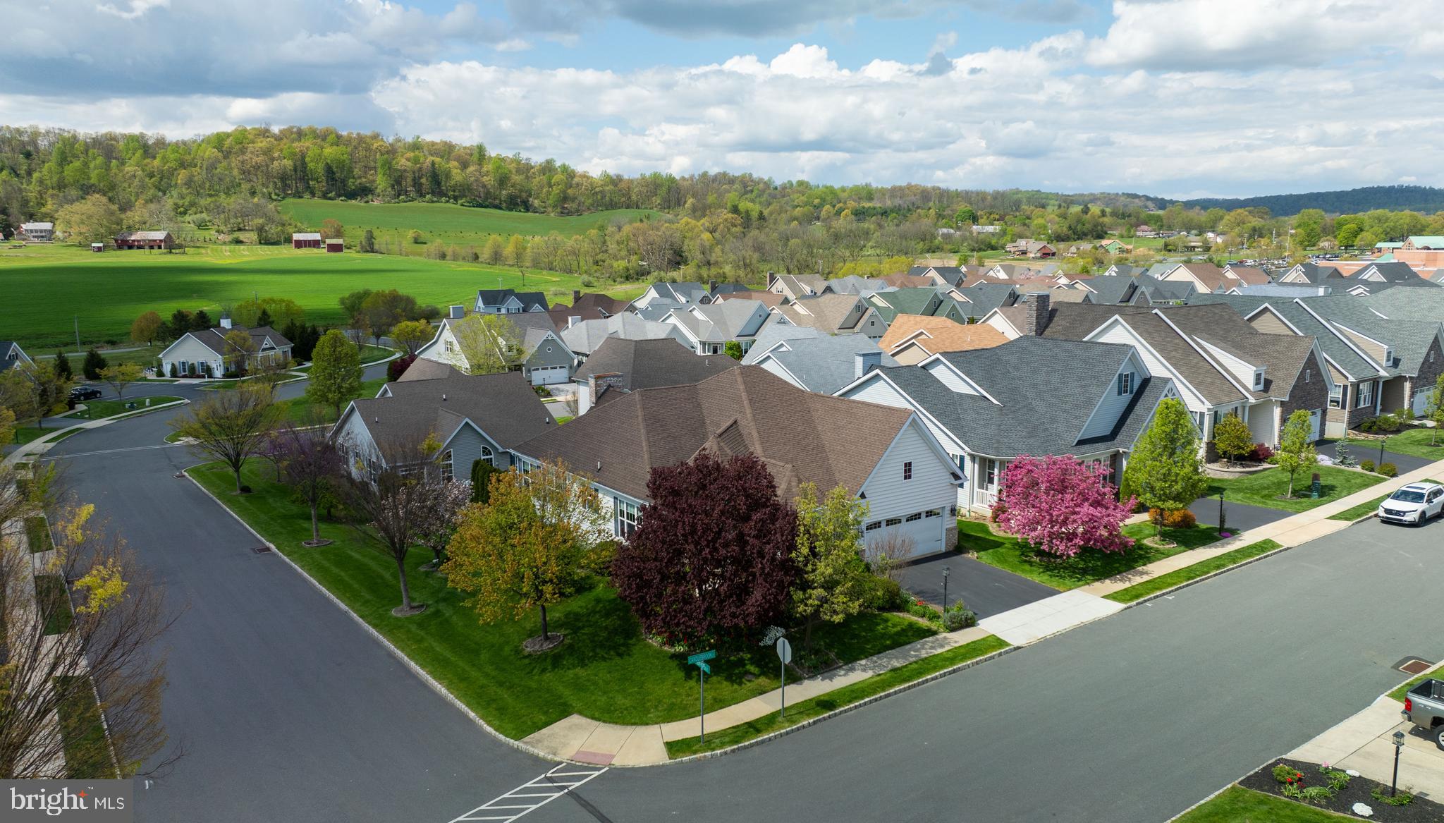 2 Candlebrook Lane Oley, PA 19547 - Photo 3 of 54