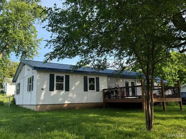 $128,000 | 101 Thompson Street, Unit A, Iberia, MO 65486