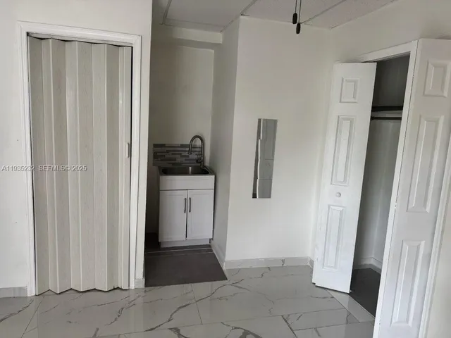 $1,100 | 861 West 32nd Street, Unit 1, Hialeah, FL 33012