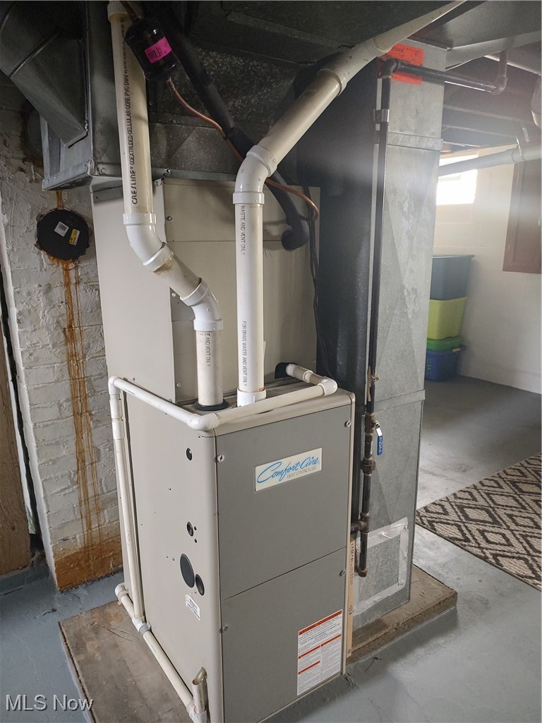 5434 East State Road Newcomerstown, OH 43832 - Photo 29 of 34 Furnace
