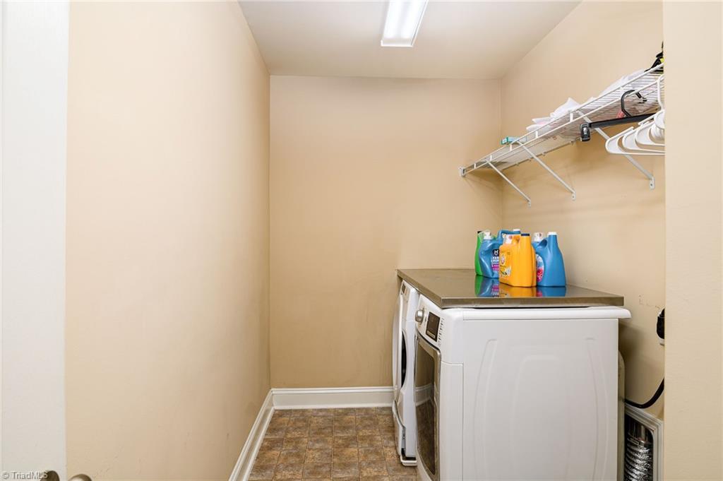 991 Beesons Field Drive Kernersville, NC 27284 - Photo 27 of 36 Upper level laundry room