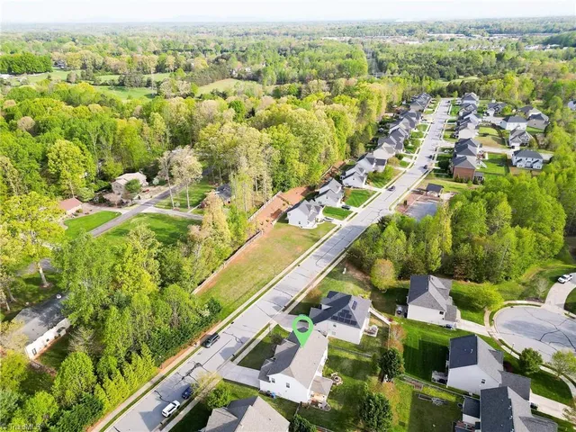 $434,900 | 991 Beesons Field Drive, Kernersville, NC 27284