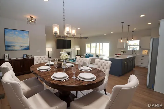 $499,000 | 4112 Summer Oak Drive, Smithton, IL 62285