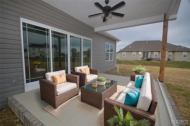 $499,000 | 4112 Summer Oak Drive, Smithton, IL 62285