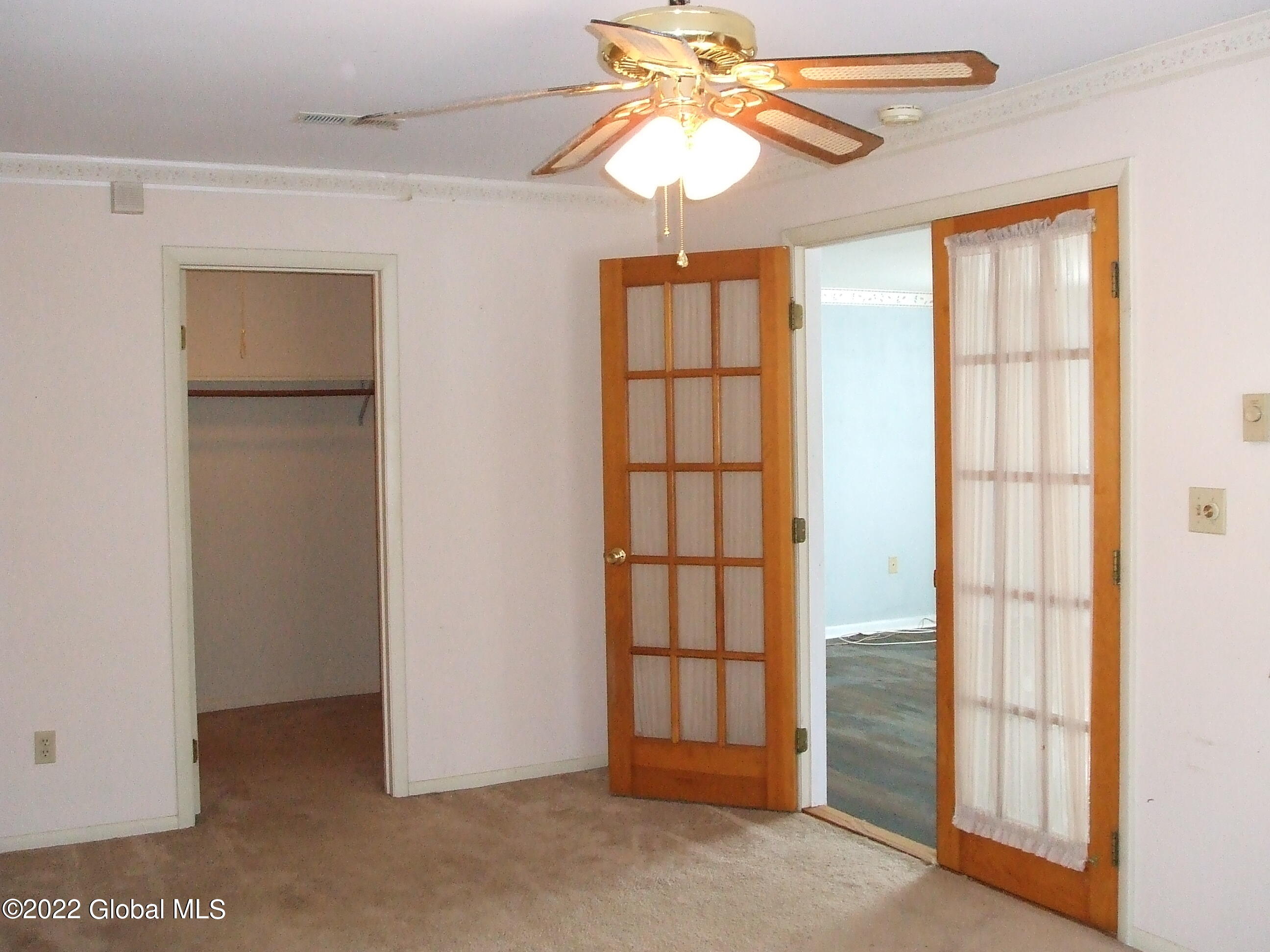 131 Clayton Road Schenectady, NY 12304 - Photo 19 of 34 DSCF2537