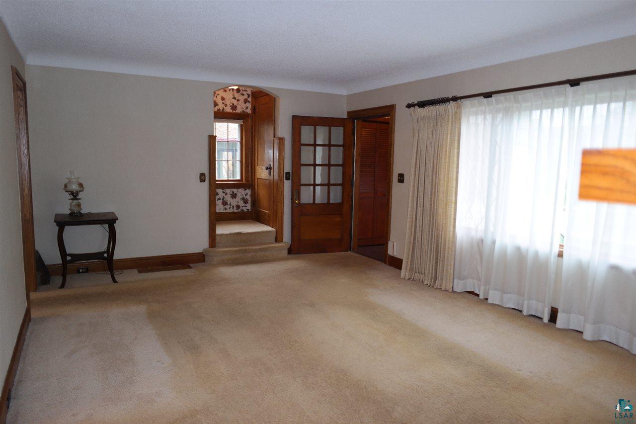 4017 Regent Street Duluth, MN 55804 - Photo 3 of 14 Gallery Image 3