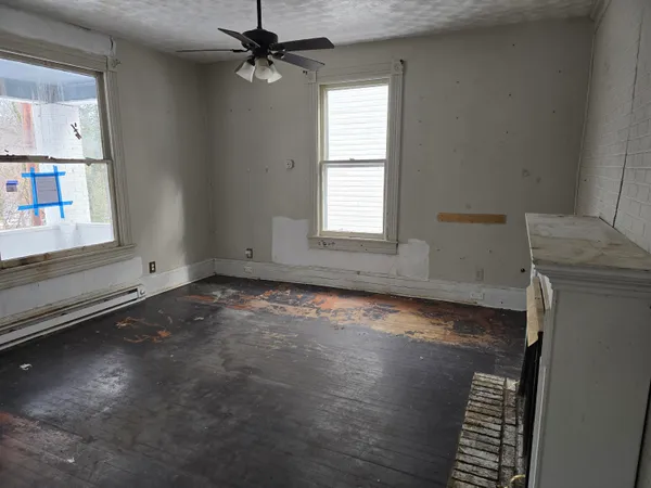 $50,000 | 309 Roxbury Street, Clifton Forge, VA 24422