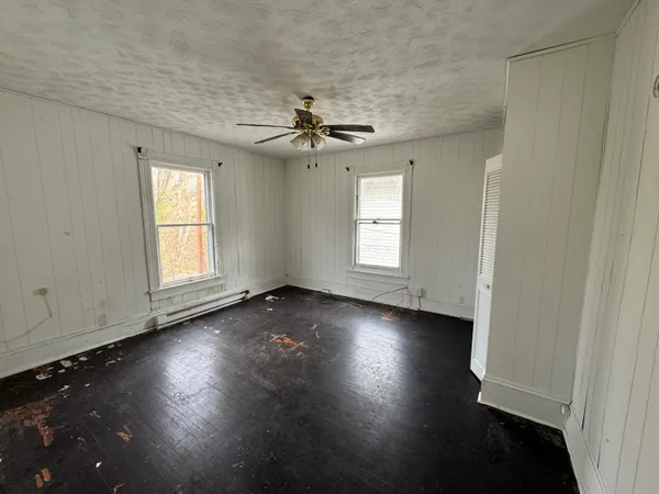 $50,000 | 309 Roxbury Street, Clifton Forge, VA 24422