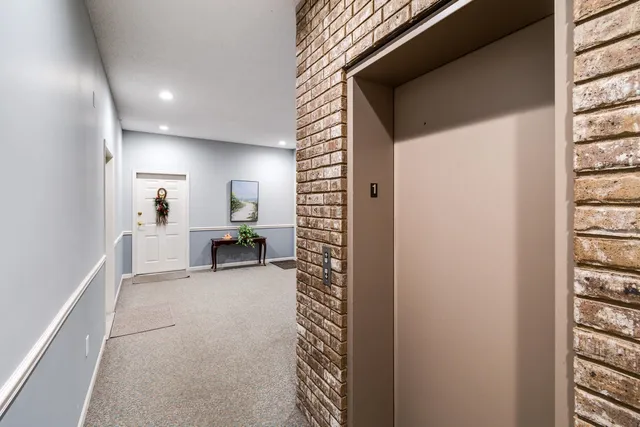 $394,900 | 1605 South Golf Glen, Unit A, Madison, WI 53704