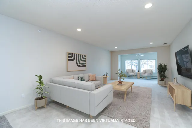 $394,900 | 1605 South Golf Glen, Unit A, Madison, WI 53704