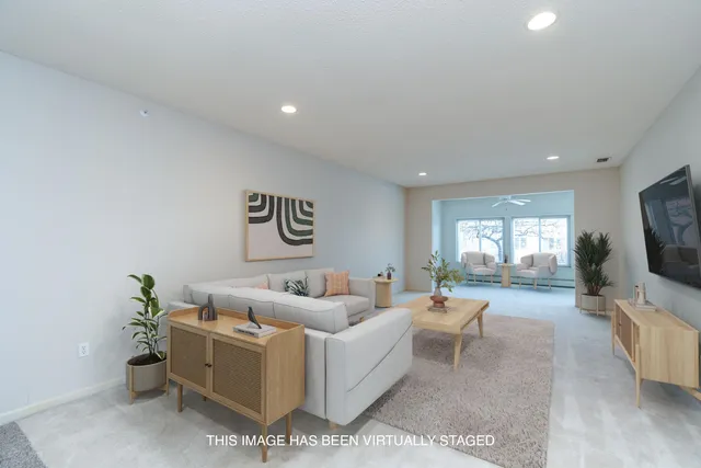 $385,000 | 1605 South Golf Glen, Unit A, Madison, WI 53704