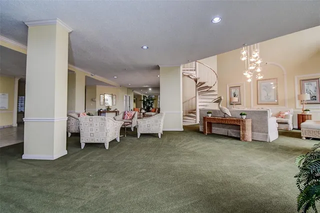 $359,999 | 5940 Pelican Bay Plaza South, Unit 406, Gulfport, FL 33707