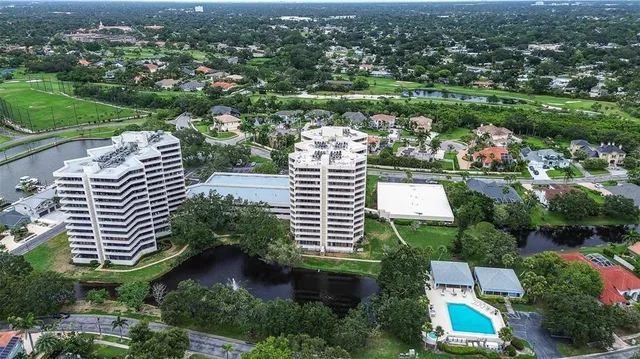 $359,999 | 5940 Pelican Bay Plaza South, Unit 406, Gulfport, FL 33707