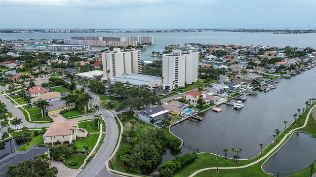 $359,999 | 5940 Pelican Bay Plaza South, Unit 406, Gulfport, FL 33707