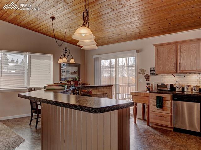 1014 Rampart Range Road Woodland Park, CO 80863 - Photo 12 of 25
