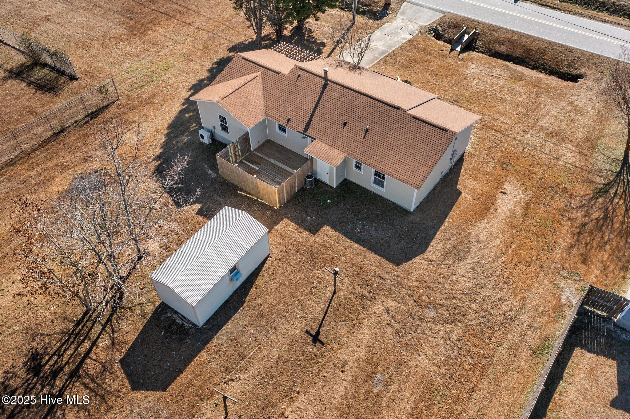 462 Waters Road Jacksonville, NC 28546 - Photo 5 of 53 4-web-or-mls-DJI_0557