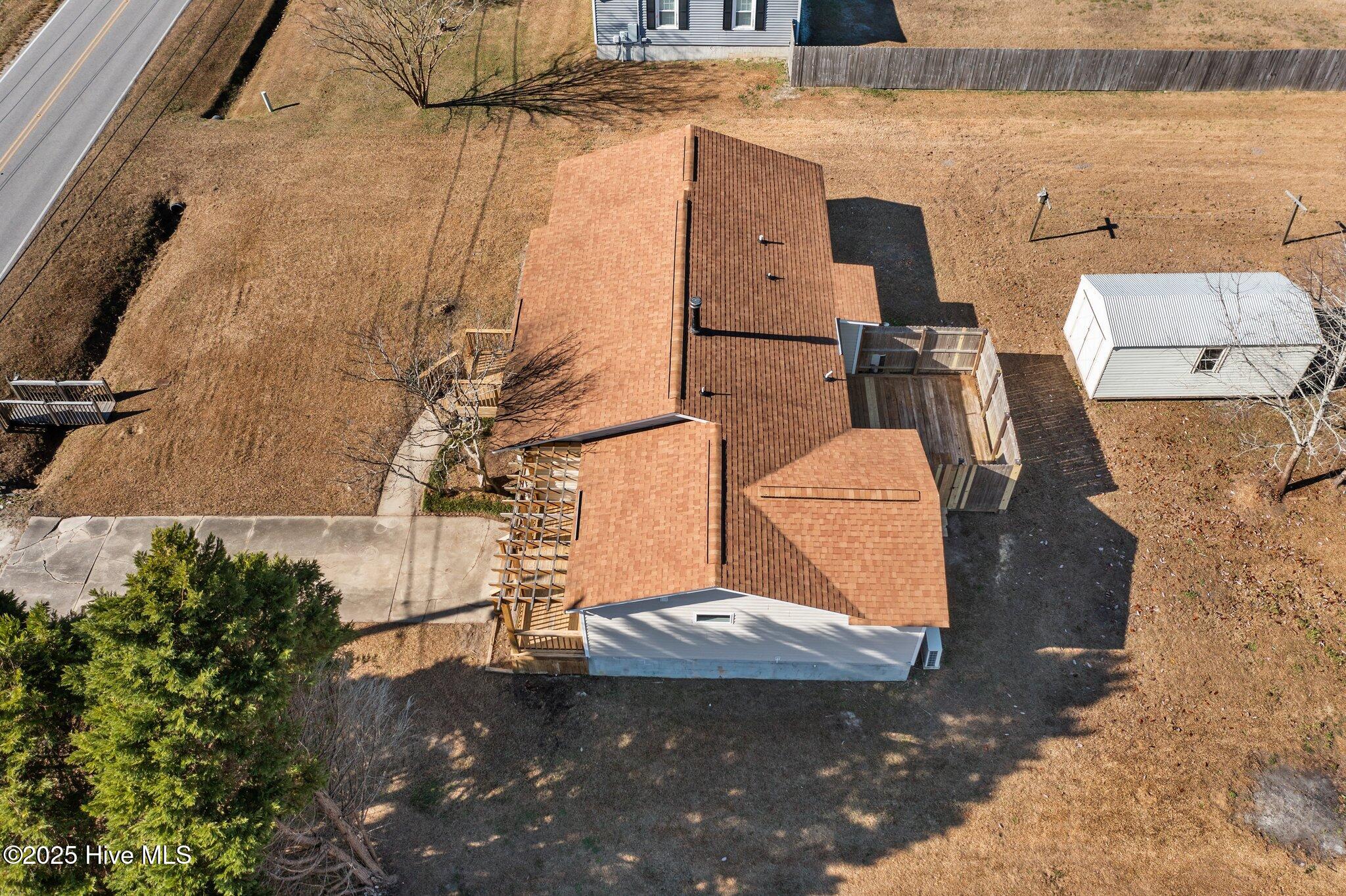 462 Waters Road Jacksonville, NC 28546 - Photo 6 of 53 5-web-or-mls-DJI_0560