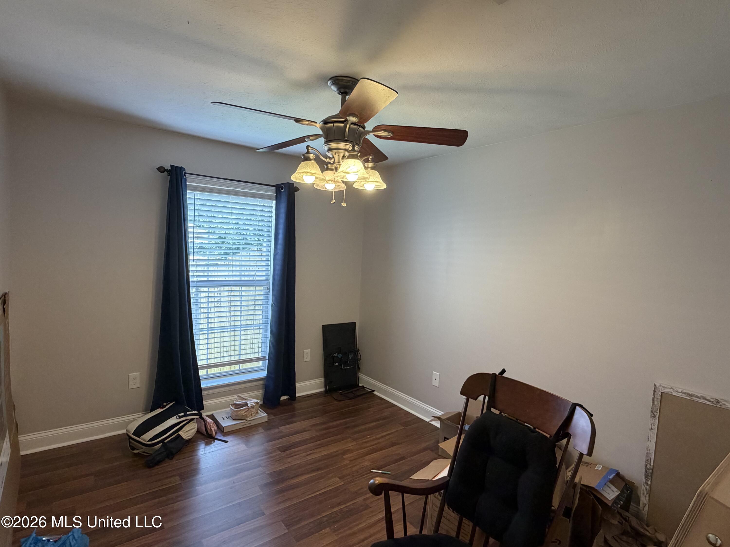 229 Camelot Way Brandon, MS 39047 - Photo 12 of 25 Bedroom 2 (Middle)