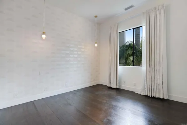 $9,900 | 410 Milagrosa Circle, Chula Vista, CA 91910