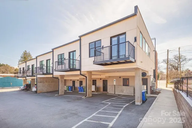 $749,000 | 315 Haywood Road, Unit 111/211, Asheville, NC 28806