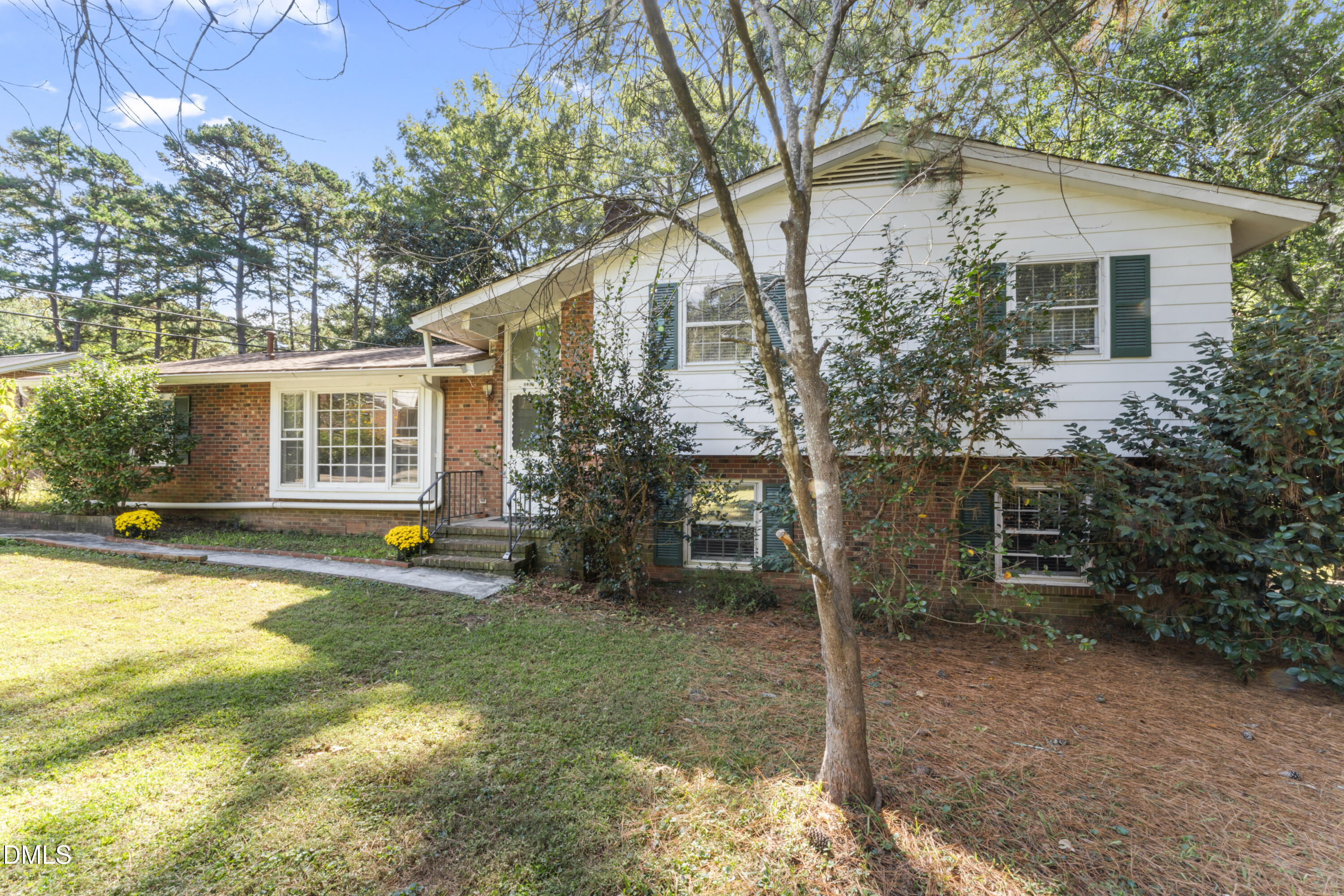 1702 Ferrell Road Chapel Hill, NC 27517 - Photo 2 of 47 Exterior Front