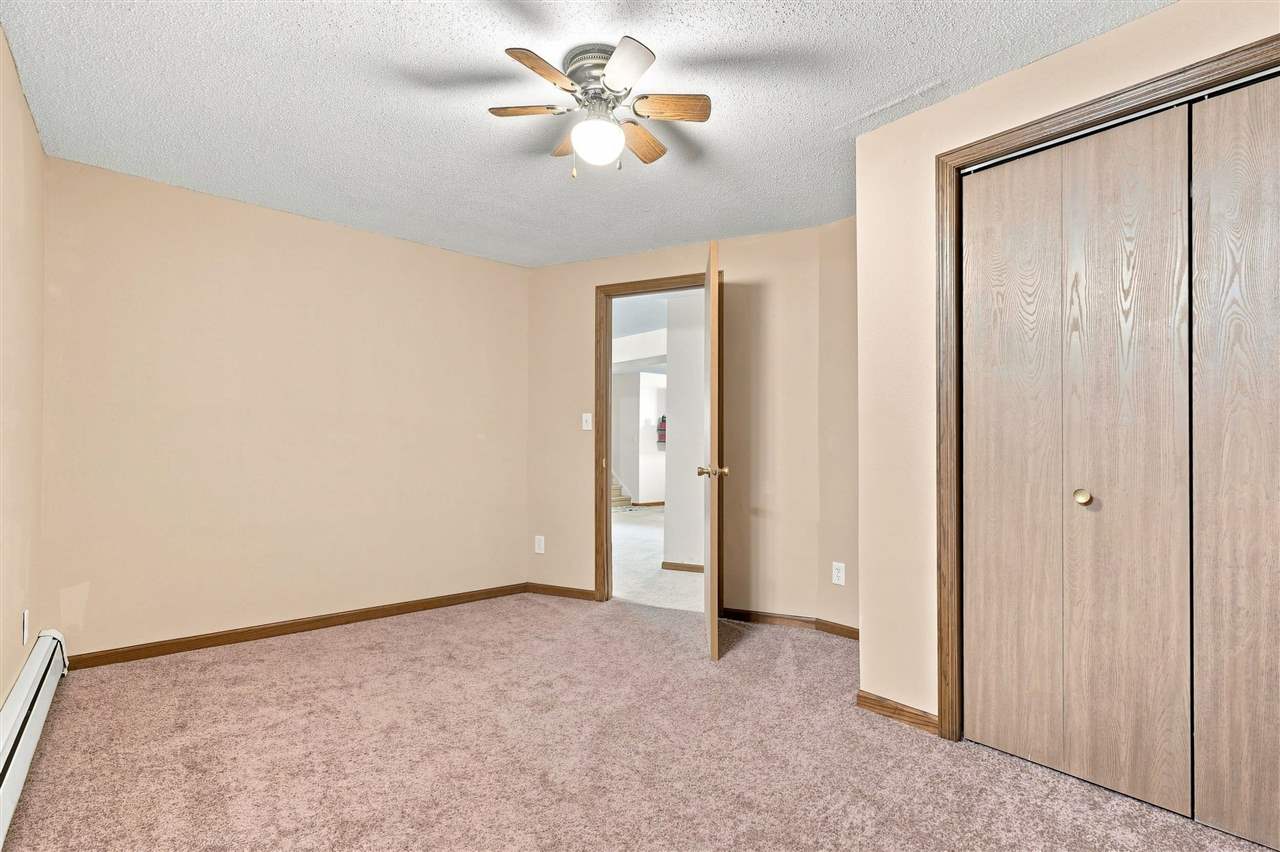 2960 160th Street Riverside, IA 52327 - Photo 17 of 53 Gallery Image 17