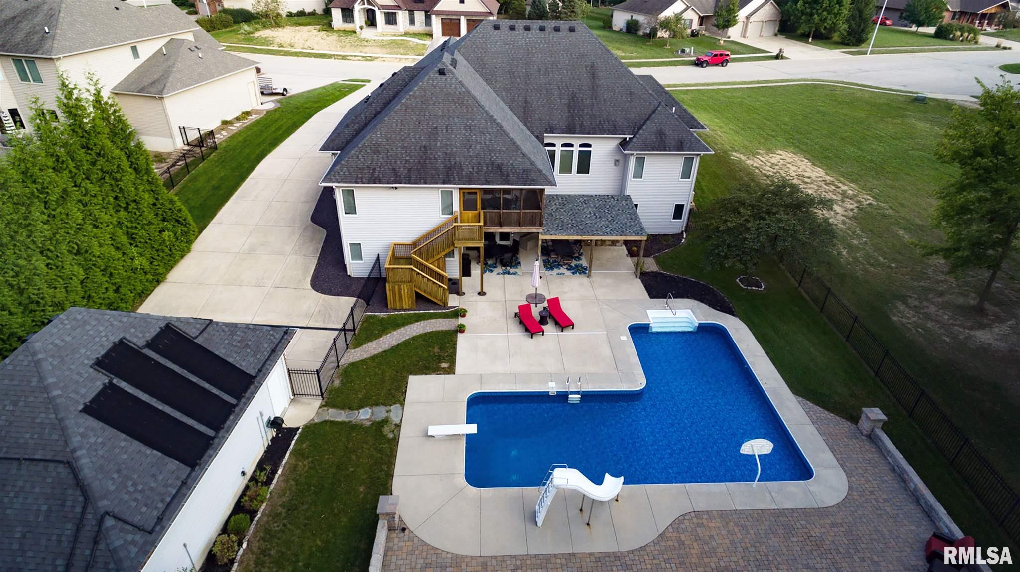 240 Cumberland Drive Rochester, IL 62563 - Photo 5 of 48 Gallery Image 5