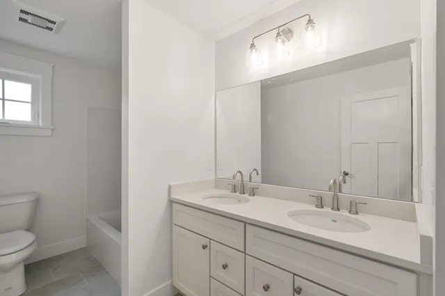 $1,999,999 | 12-41 Knoll Crest Drive, Unit LOT #5 THE HANNAH FLOOR PLAN, Bedford, NH 03110